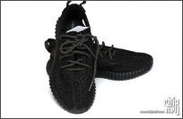 yeezy 350黑