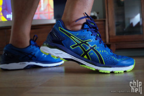 加入夜跑族，ASICS GEL-KAYANO 23