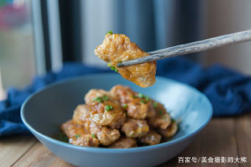 【大熊美食】改良香港何洪记的鲜虾卷，学会就是一道硬菜