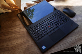 Thinkpad X1 Carbon 2018 HDR新鲜开箱及主观对比Surface Pro 4