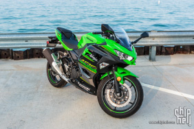 要想生活过得去，胯下就得有点绿——Kawasaki Ninja 400 ABS