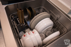 小户型首选 水槽洗碗机使用体验 JBSD2T-X1S