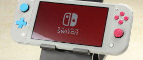 Nintendo Switch Lite 宝可梦 剑盾特别版