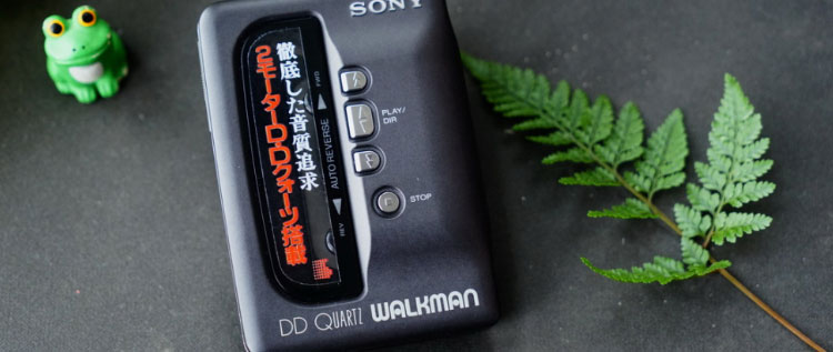 Hi-end Level——SONY WM-DD9 Quartz Walkman 30周年纪念贴