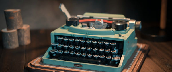 LEGO IDEAS #32 Typewriter 打字机