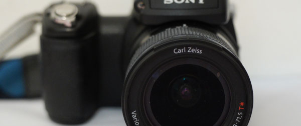 【怀旧】我的启蒙相机——Sony DSC-R1