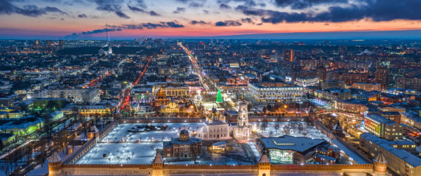 俄罗斯小城的夜景